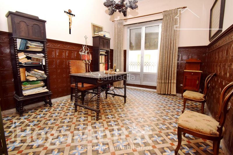 Foto 325efce5-e87a-4d8d-8a35-8ffee0080628. Casa amb calefacció a Centro Chiva