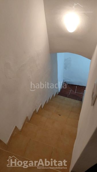 Foto 22f47738-e7b5-4473-9080-6c0a3be1559d. Casa amb calefacció a Centro Ontinyent