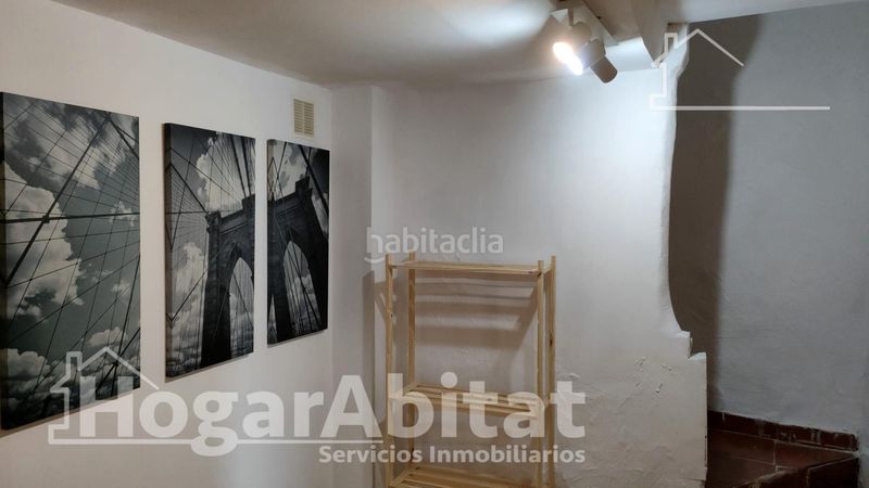 Foto d3fe669b-c3ca-4b22-922e-daabb2f96e76. Casa amb calefacció a Centro Ontinyent
