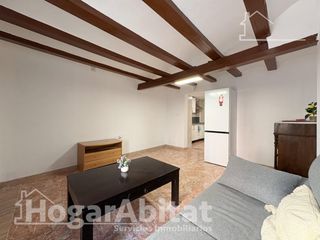 Casa  Calle villasegura. Casa reformada con terraza en el centro