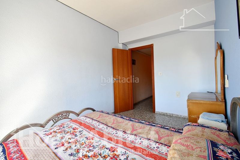 Foto c1649524-7654-4cf3-8ba5-5fc4dde51ad7. Pis amb calefacció a Oliva pueblo Oliva