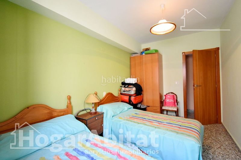 Foto fa1a5fa9-7c06-4778-9e3d-4f8418069e3a. Pis amb calefacció a Oliva pueblo Oliva