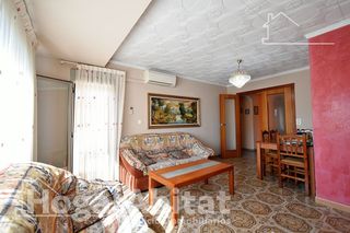 Flat  Francisco llorca alcalde. Muy amplio con balcón, exterior y muchísima luz natural