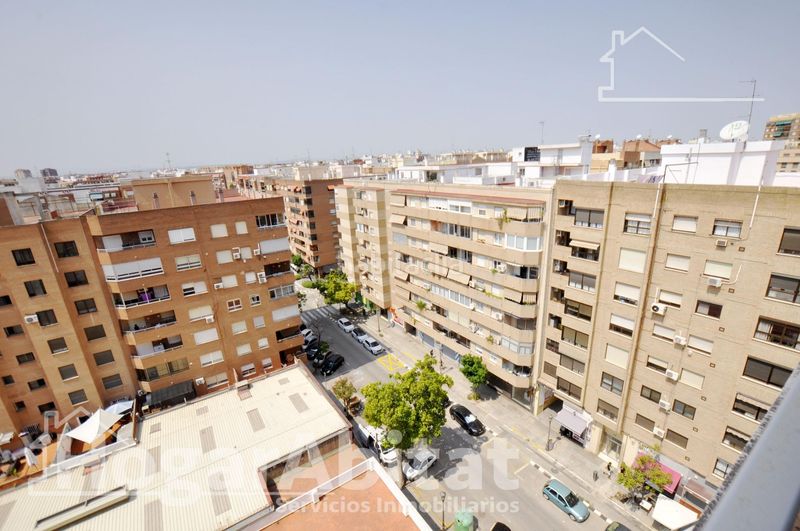 Foto cd79fbda-f0c4-4d4d-8080-02ba05249807. Pis a Malilla Valencia