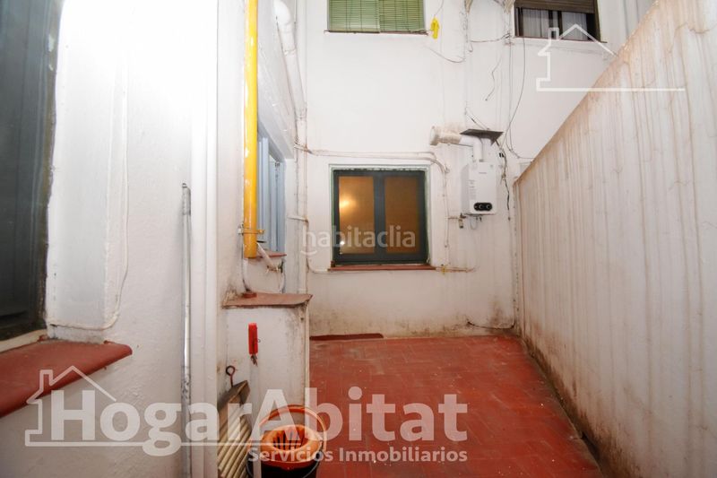 Foto 4ce4ce51-8ffd-4aee-b40e-8435aa007ecc. Pis a La Petxina Valencia