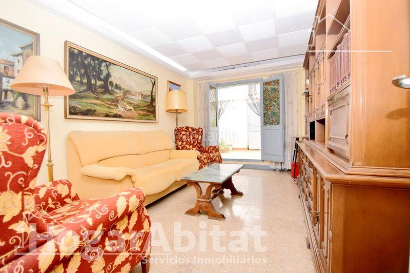 Foto 4e3fbb1d-8b79-487f-8098-83bd2644c3a4. Pis a La Petxina Valencia