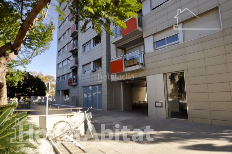 Foto a5138551-8a40-4bcc-b0c0-6c8235f865b9. Pis amb piscina a Sant Llorenç - Zona Alfahuir Valencia