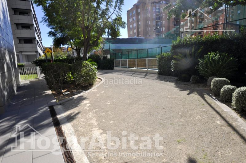 Foto c16a0caa-62fa-42f2-bf47-909cb3726ae4. Pis amb piscina a Sant Llorenç - Zona Alfahuir Valencia