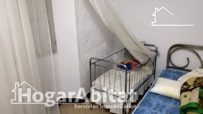 Foto 0d9091a5-3c26-40c3-9f58-79b928a96834. Casa amb calefacció a Centro Ontinyent