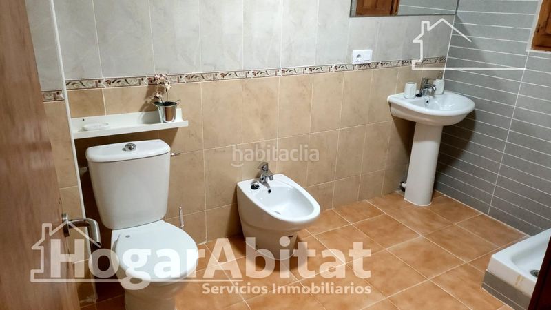 Foto 5b69f35b-9309-48ea-8594-bf34d9eeaa7d. Casa amb calefacció a Centro Ontinyent
