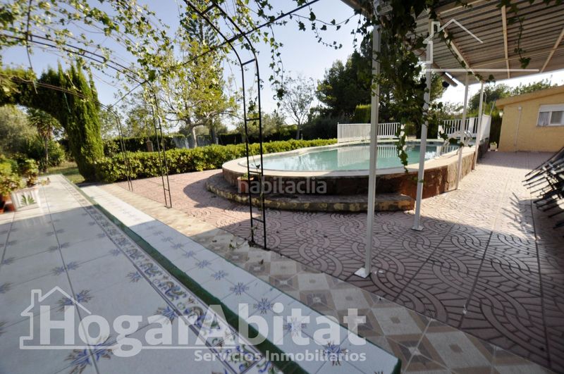 Foto 0c4ec6f7-627c-4597-83ac-ac7ee3aac5a2. Casa amb aparcament piscina a La Conarda-Montesano Bétera