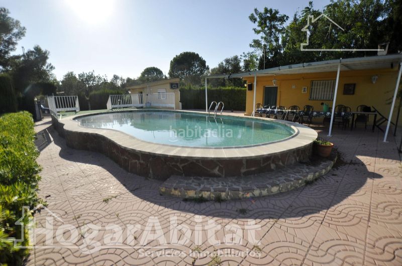Foto 189f2c17-6d03-4a67-a86c-c040cfcbdf2b. Casa amb aparcament piscina a La Conarda-Montesano Bétera