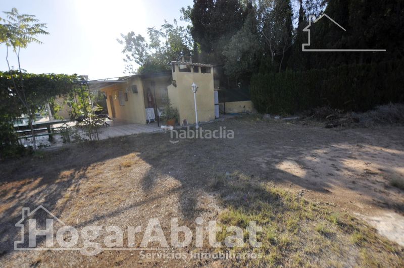 Foto 4110fcbb-209d-4a93-a70f-bf140576cb62. Casa amb aparcament piscina a La Conarda-Montesano Bétera