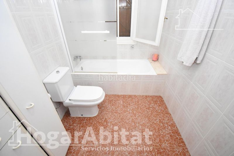 Foto 09806f1a-758d-4fe5-9d99-332fc964b66d. Xalet amb calefacció aparcament piscina a Borriol