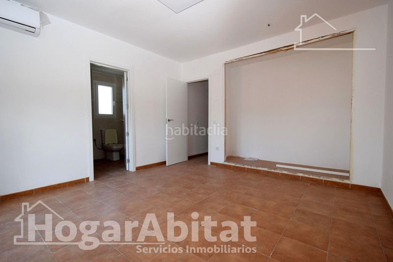 Foto 3a59e2b7-42a1-427f-909e-1230315ee7a6. Casa amb calefacció aparcament a Centro Chiva