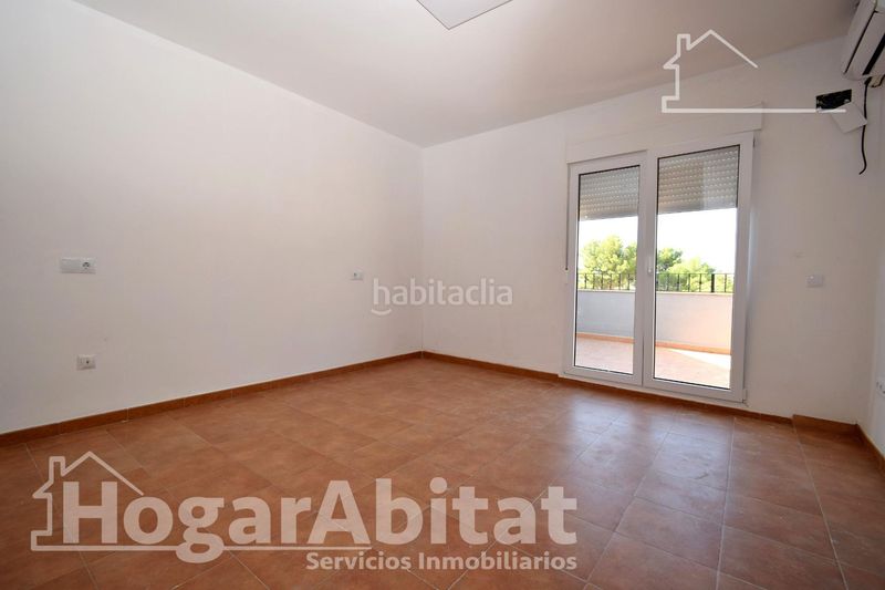 Foto a089bf95-87ab-4f5c-9c13-899a7d5f4974. Casa amb calefacció aparcament a Centro Chiva