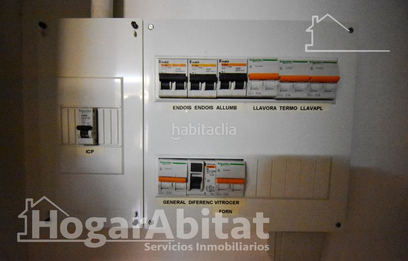 Foto adf76cc2-a0d0-4be4-ba65-06460a621f5c. Pis amb calefacció a Oliva pueblo Oliva