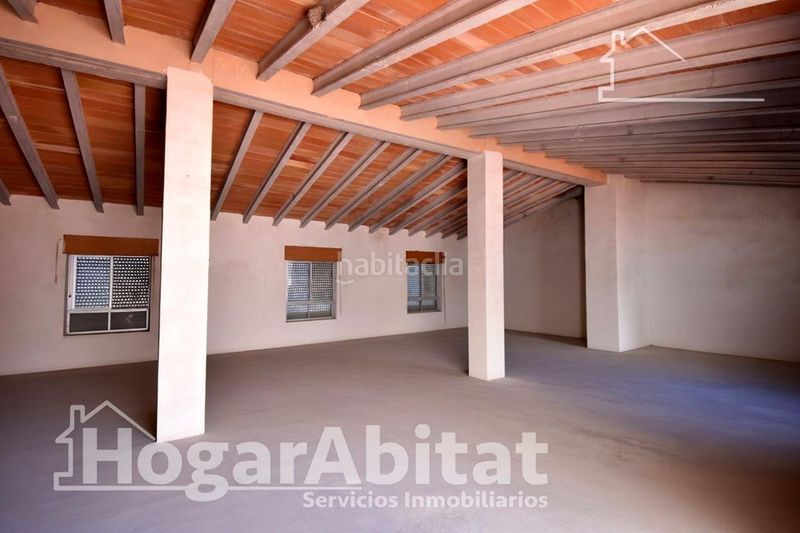 Foto 355e1235-f339-4fd5-8f62-8013aa155b93. Casa amb aparcament a Oliva pueblo Oliva