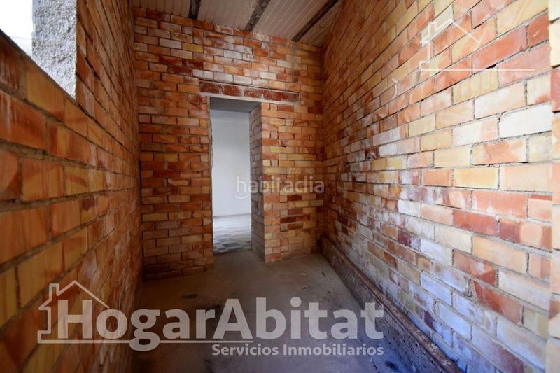 Foto 57d5c7c7-edd4-4078-b93f-a19a9994b44d. Casa amb aparcament a Oliva pueblo Oliva