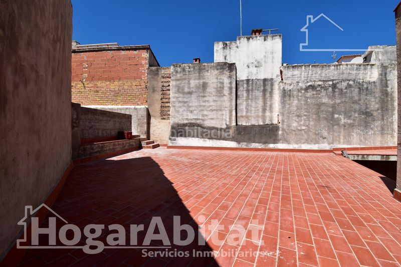 Foto 795797b2-0607-4663-b592-616519bd5aa0. Casa amb aparcament a Oliva pueblo Oliva