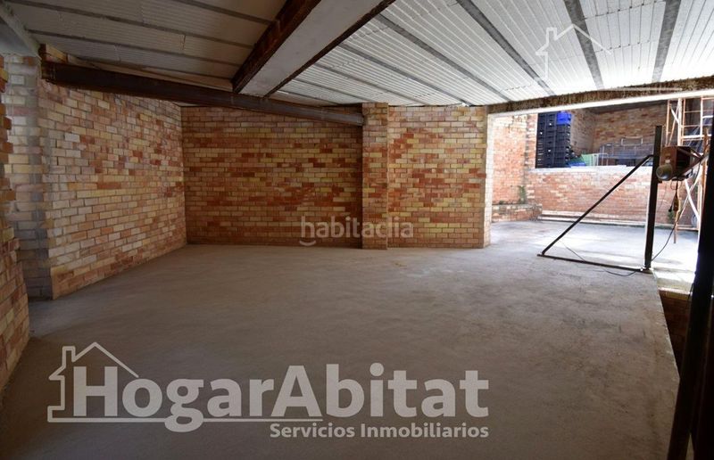 Foto d745187b-c3bc-4370-a157-9ece37a987de. Casa amb aparcament a Oliva pueblo Oliva