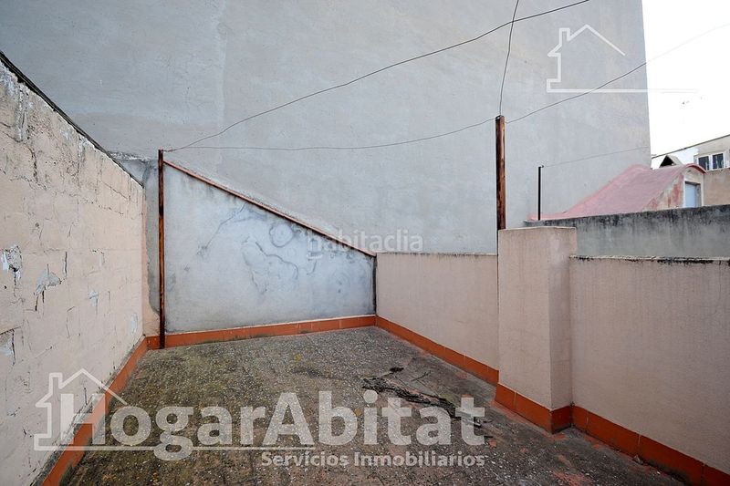 Foto 39c9a7a9-b390-44f8-b662-ab992981ed9c. Casa amb aparcament a Centro Burriana