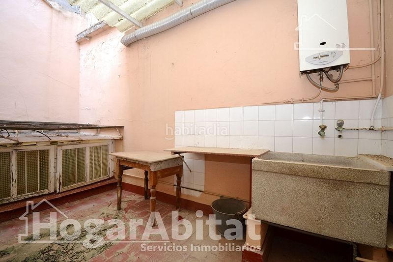 Foto 8c1a2359-0a03-4c07-8f76-203fd847556c. Casa amb aparcament a Centro Burriana