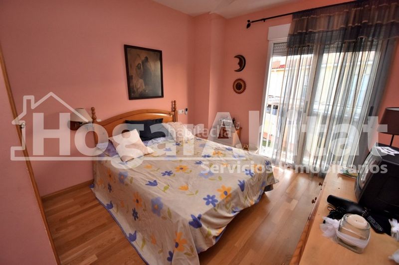 Foto 0d457caf-7c82-4399-9302-82be5248bdad. Casa adossada amb aparcament piscina a Playa Burriana