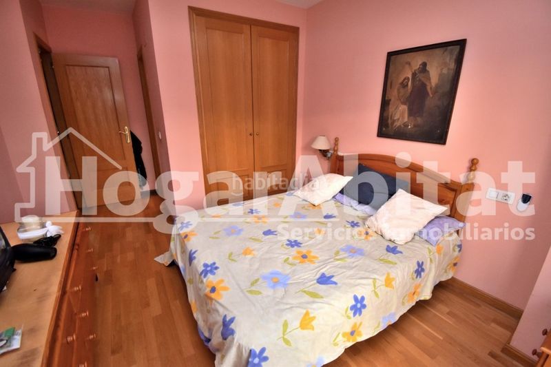 Foto 370a1ea5-8148-4772-9f75-15c05c1a7b18. Casa adossada amb aparcament piscina a Playa Burriana