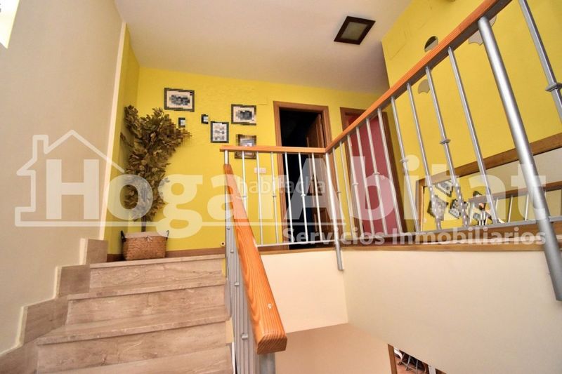 Foto 510802b9-e1ad-4b06-a205-2b37c458c48e. Casa adossada amb aparcament piscina a Playa Burriana