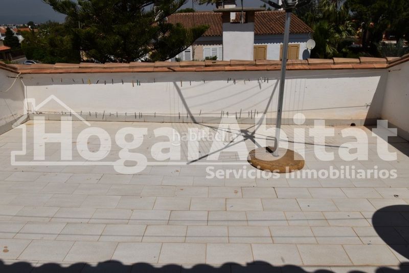 Foto 512bc801-cf78-4884-8353-bfc07c98860c. Xalet amb calefacció aparcament piscina a Playa Burriana