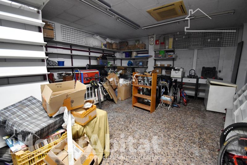 Foto 42a6d249-4cbf-446c-b27a-623ffe306ee7. Edificio in Llombai Burriana