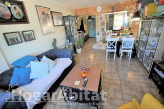 Appartamento  Calle gremis dels. Amplio, luminoso y exterior con gran terraza y balcón