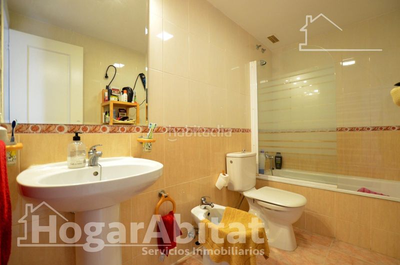 Foto dd4e6647-8493-4633-bf1e-040852d2e59e. Casa adossada amb aparcament a Racó Cullera