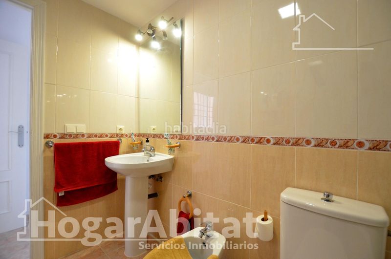 Foto fbeee881-6073-449d-80dc-8a7491214652. Casa adossada amb aparcament a Racó Cullera