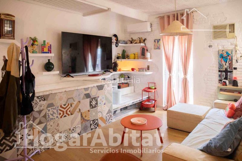 Foto 4cc0fb23-2fe5-4df6-a654-cf0db37dbd83. Casa amb calefacció a El Mercado Manises