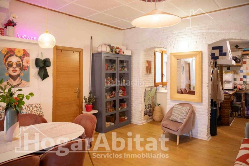 Foto 91cc5778-91c4-4376-8ee9-9f7d406c89e4. Casa amb calefacció a El Mercado Manises