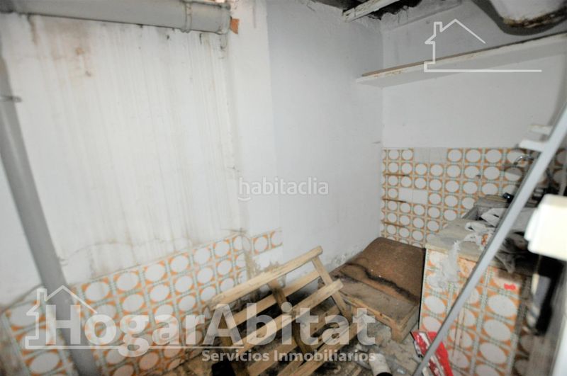 Foto 8333a466-aadc-4f42-95ec-31f94d43dbe8. Local comercial a Nou Moles Valencia