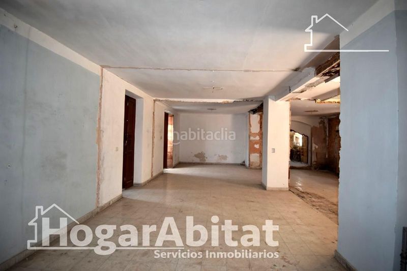Foto b18b0fbb-d7c1-4f5d-8319-35ad6ce5bab5. Casa amb aparcament a Oliva pueblo Oliva