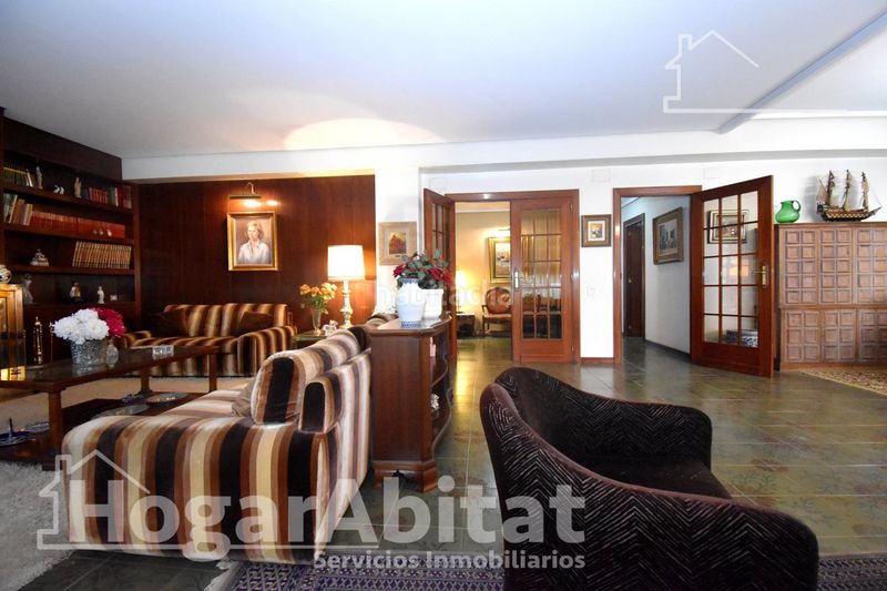 Foto 5d67fcaf-2ec1-4f64-9b2d-c45a13847458. Pis a Centro Villarreal / Vila - real