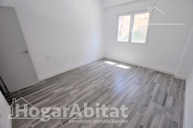 Foto 80175bfd-4139-42b9-84bc-7c4c0a35b9d1. Pis a Nou Moles Valencia
