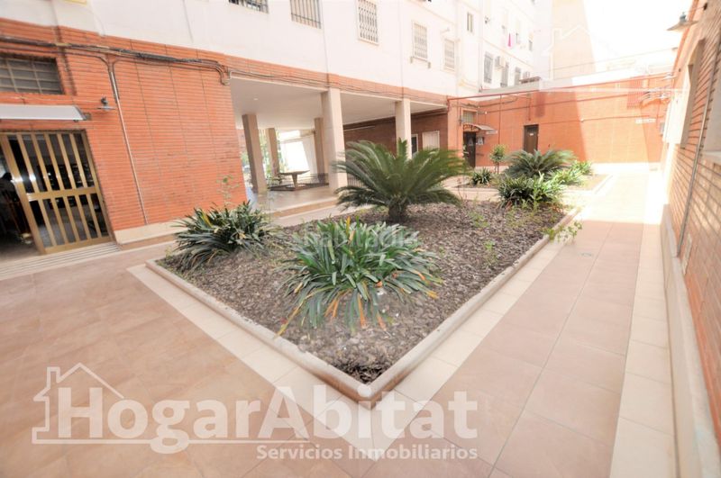 Foto fa2345bb-e01e-4b69-8e9c-3eade2d0dd85. Pis a Nou Moles Valencia