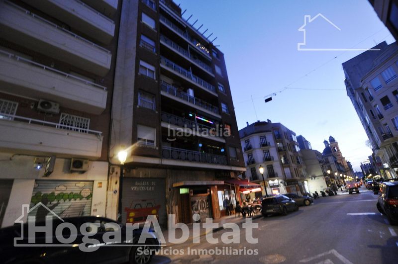 Foto 3ac4b532-7c4c-4410-9736-bbf8def9e26a. Pis a El Botànic Valencia
