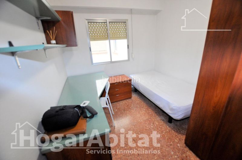 Foto cf8d5c38-0d4d-41d0-8ad9-6104211eab5f. Pis a Centro Ciudad Manises