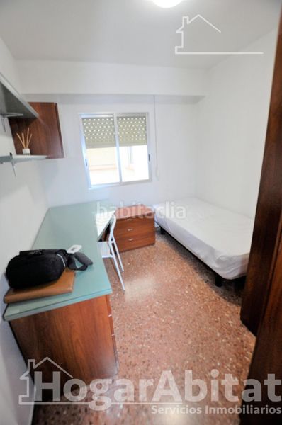 Foto ea9a18dc-cdd4-41b4-8e8f-20f550a8eaf0. Pis a Centro Ciudad Manises