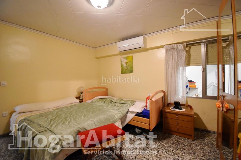 Foto 5b6a8aa8-8a34-436c-af56-219a3f9537ac. Casa amb calefacció aparcament a Benipeixcar - El Raval Gandia