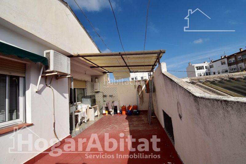 Foto dcd89961-2a94-4ed4-90c0-fd3c22f05a39. Casa amb calefacció aparcament a Benipeixcar - El Raval Gandia