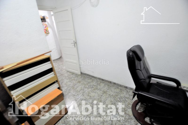 Foto 078be5ff-3134-4bd7-b723-c39a2af7e38f. Planta baixa amb calefacció a El Carmen Manises