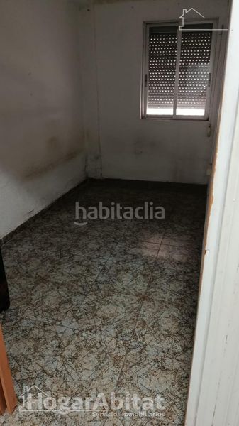 Foto b7f331fe-cfcd-4539-a0cc-3b2fd7b2bd7c. Planta baixa amb calefacció a El Carmen Manises