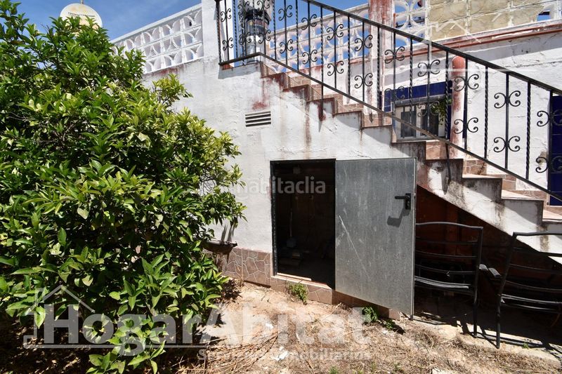 Foto 6c5b25d1-49dd-43d5-bc5f-83bcdc7a713a. Xalet amb aparcament piscina a Sueca Sueca